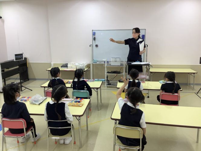 年長女子難関ゼミの授業の様子 | 小学校受験の理英会神奈川ブログ