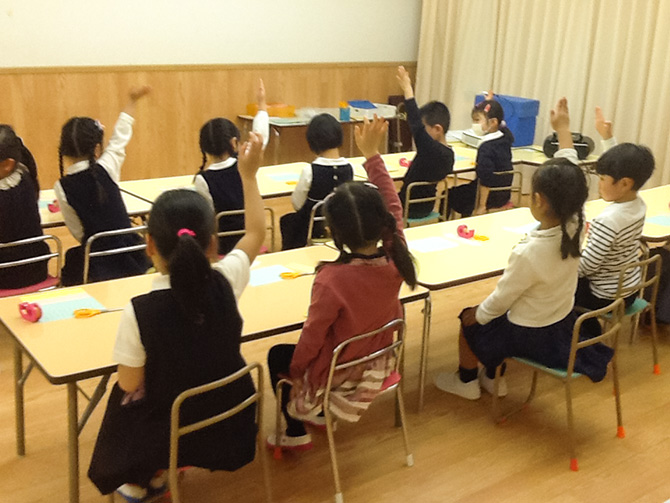 年長コースの授業風景［2016年4月・池袋校］ (3)
