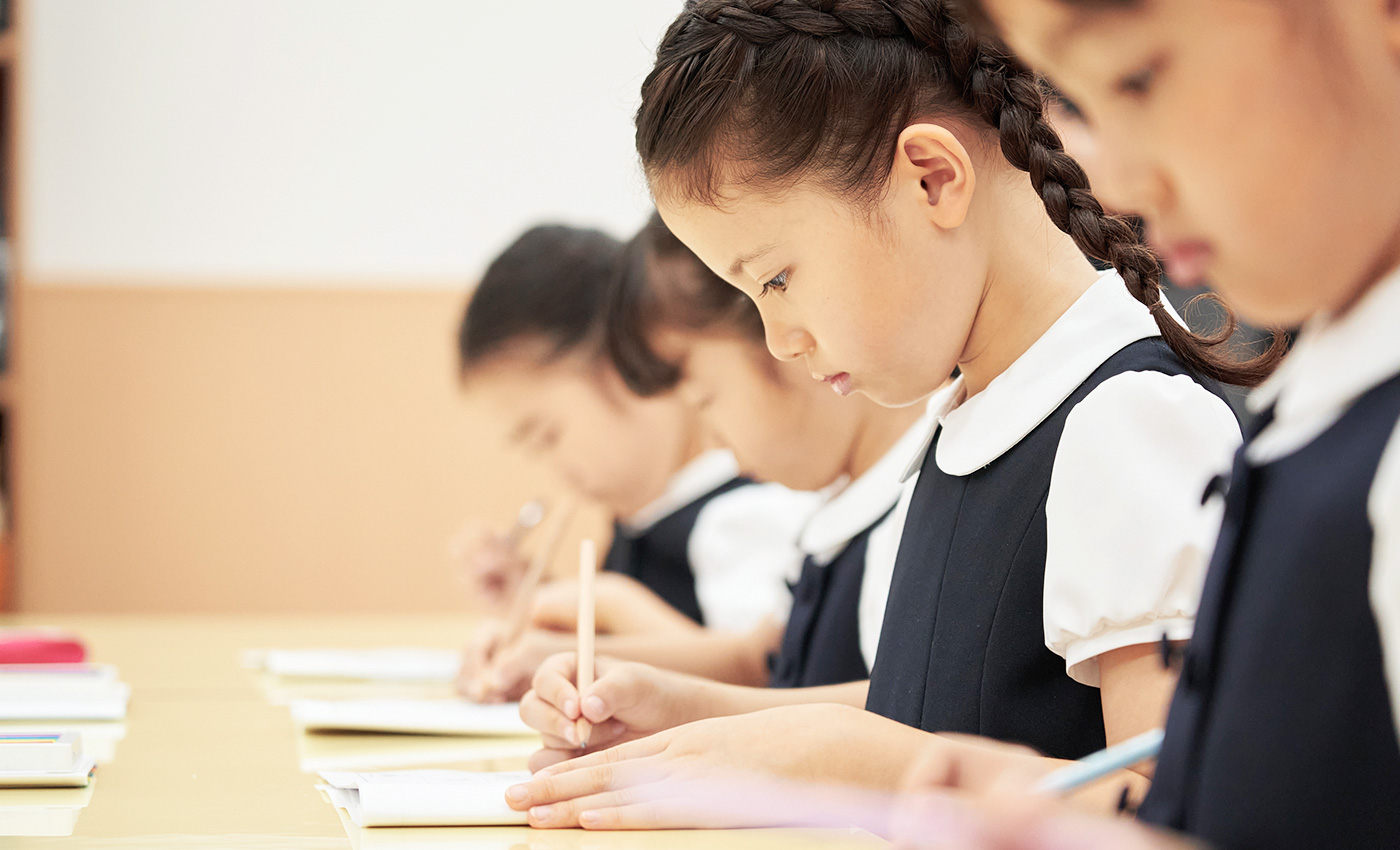 小学校受験のための塾なら有名私立小学校や国立小学校を目指す理英会